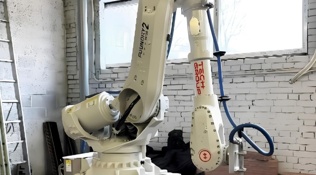 3D-betoonprintimisel kasutatud tööstusrobot ABB IRB 6700