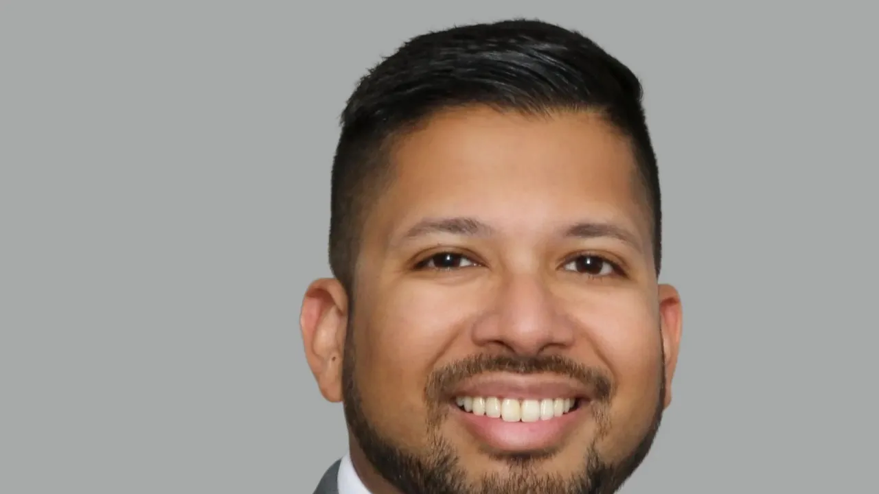 Dr. Sami Khan